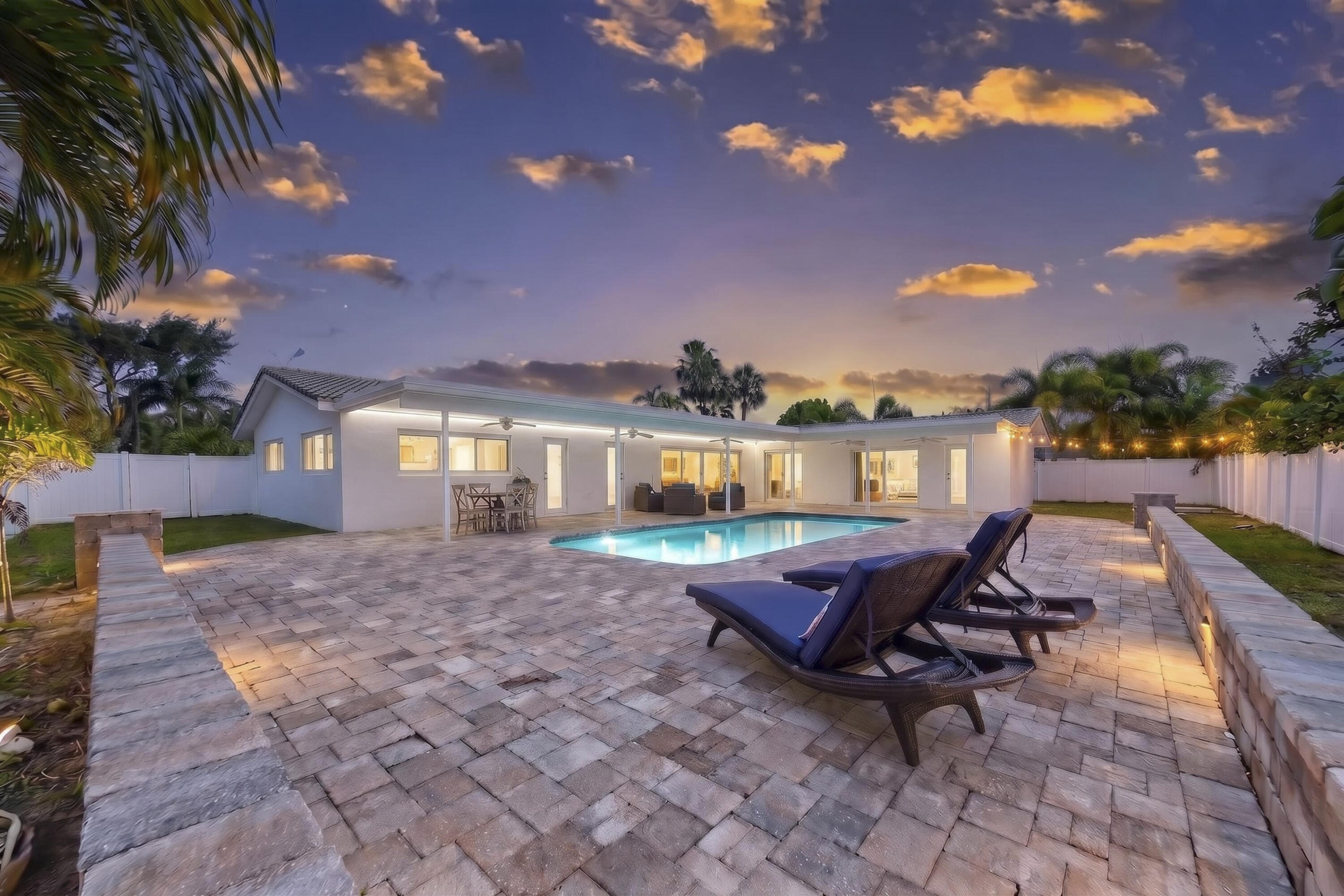 LIGHTHOUSE POINT 6TH SEC - Residential