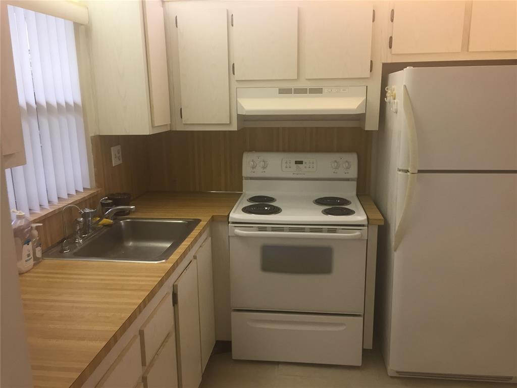 Sunrise Lakes IV - Residential