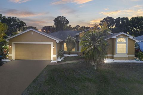 Single Family Residence in Palm Bay FL 68 Holiday Park Boulevard Blvd.jpg