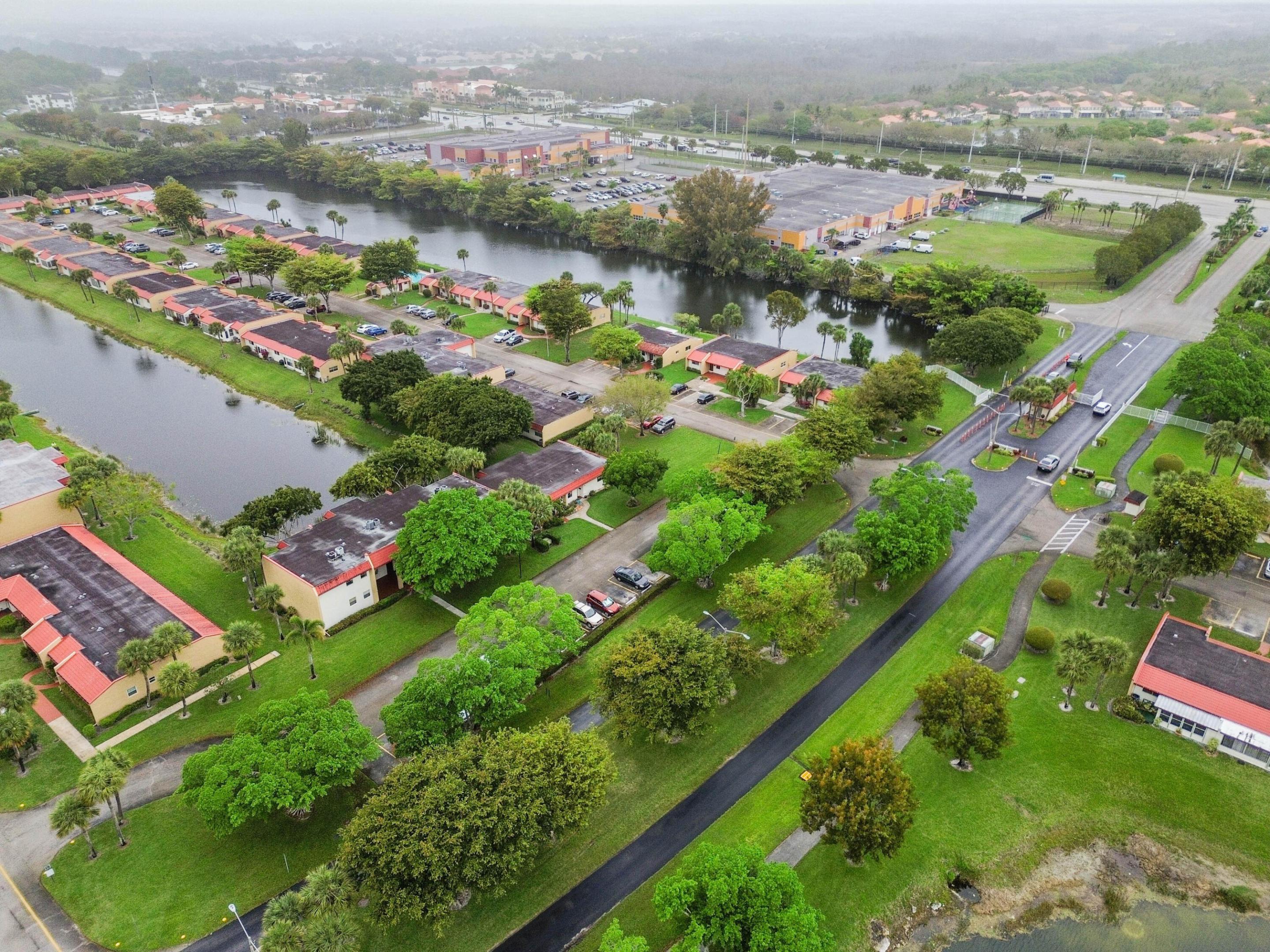 GOLDEN LAKES VILLAGE - Residential