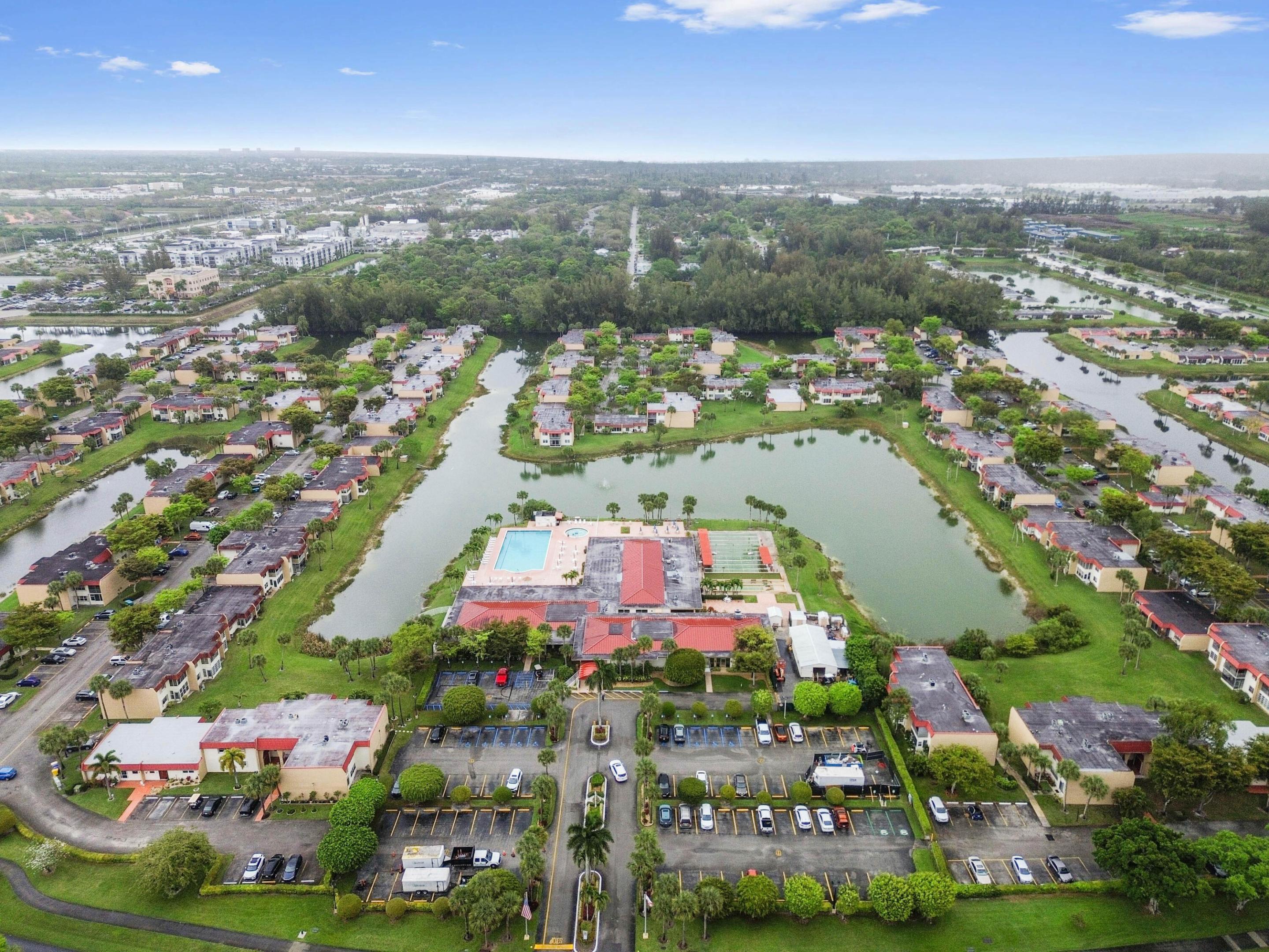 GOLDEN LAKES VILLAGE - Residential