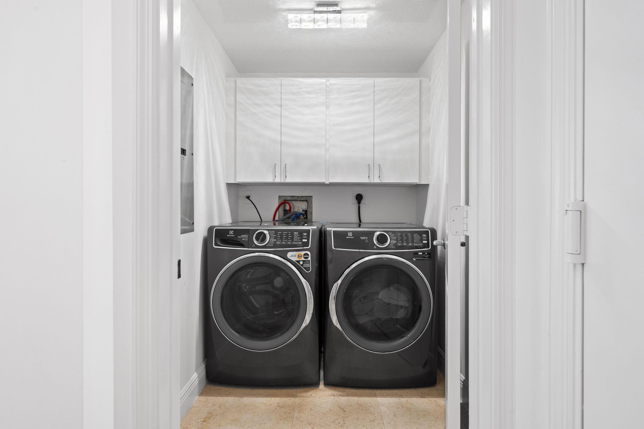 Renaissance On The Ocean - Residential Lease