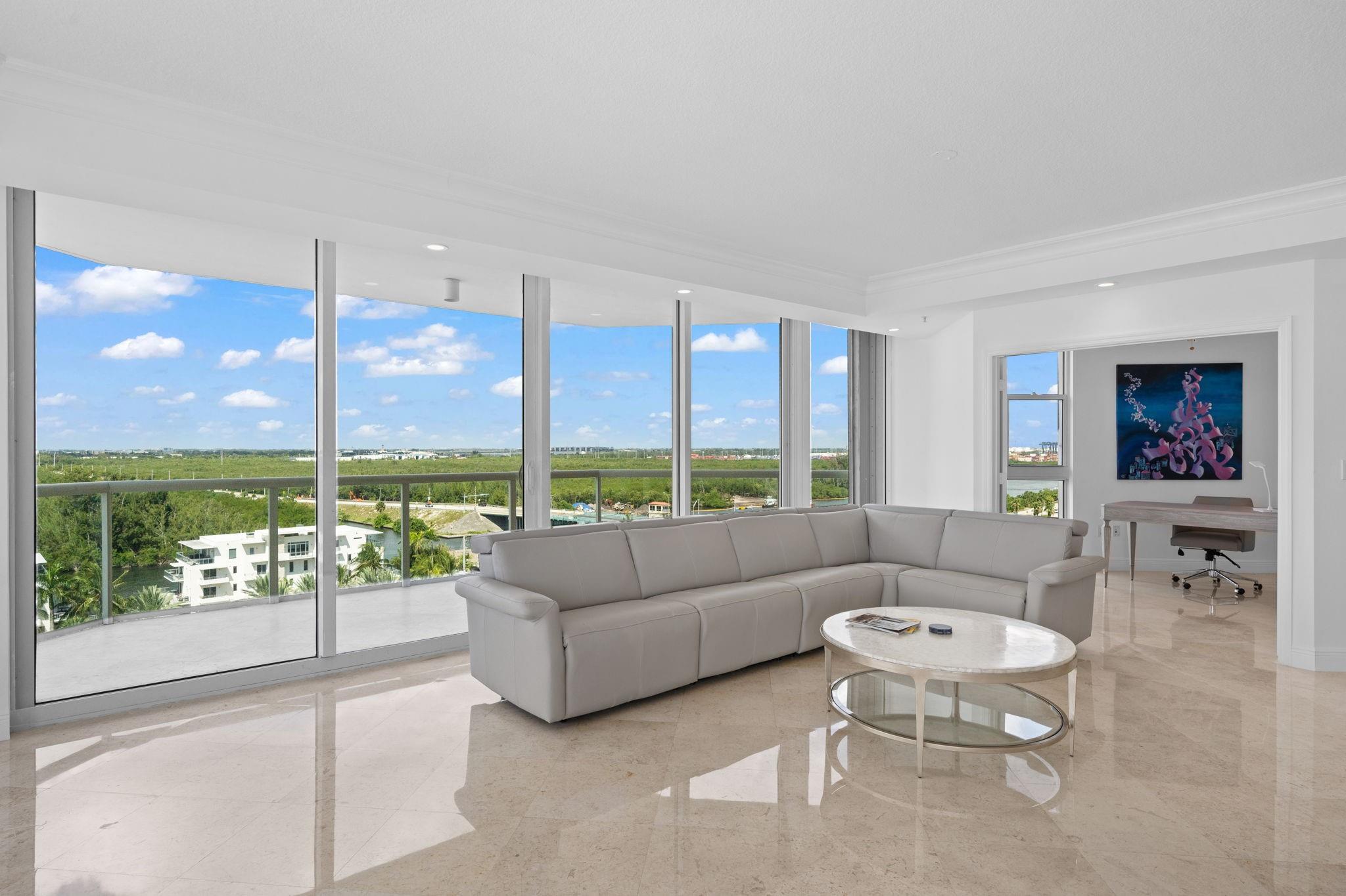 Renaissance On The Ocean - Residential Lease