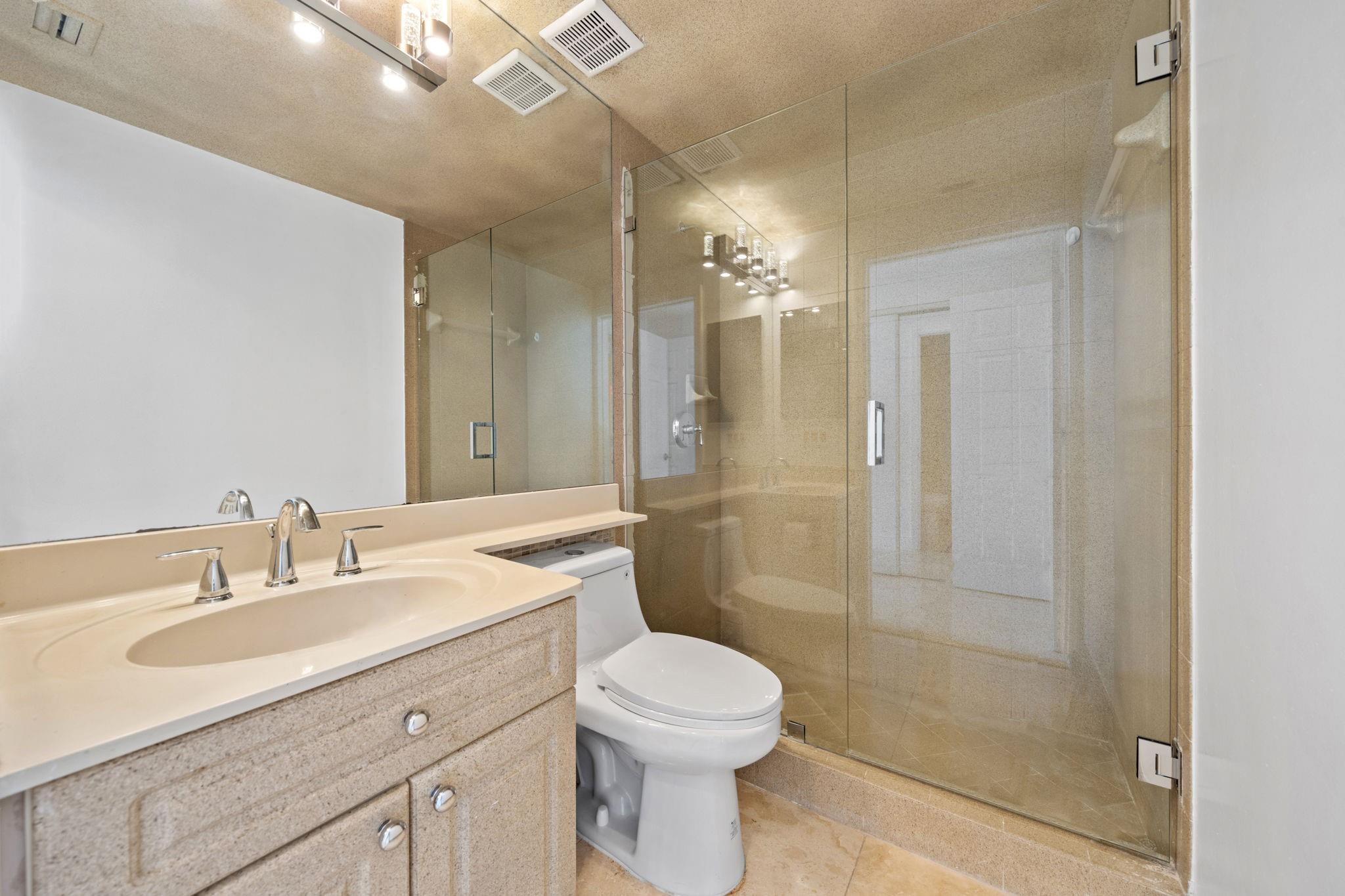 Renaissance On The Ocean - Residential Lease