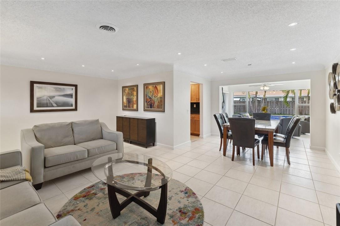 Lighthouse Point Estates - Residential