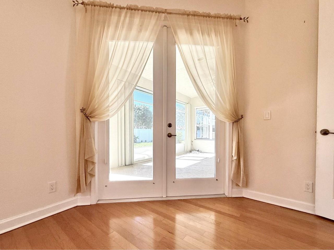 PORT ST LUCIE SECTION 44 - Residential Lease