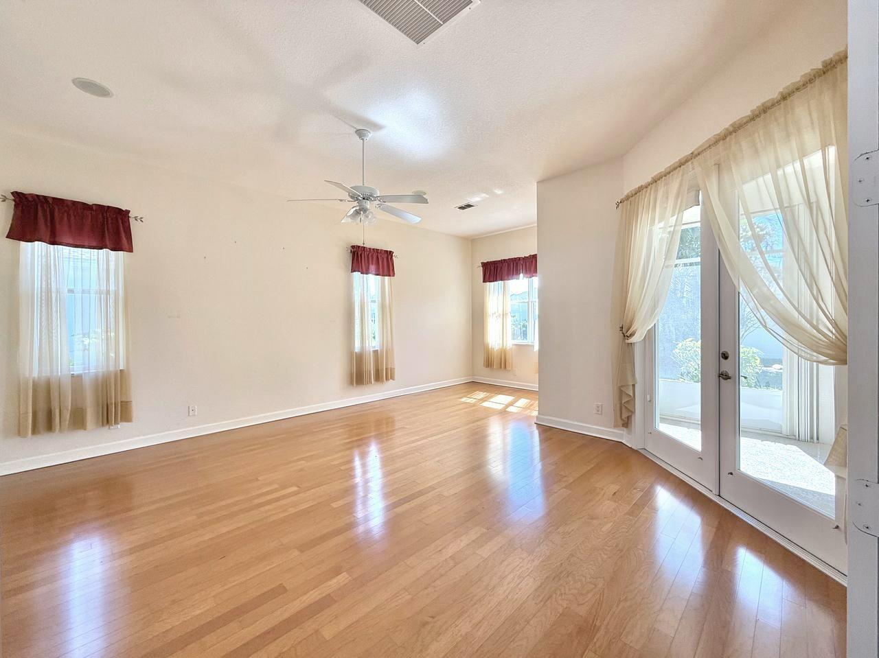 PORT ST LUCIE SECTION 44 - Residential Lease