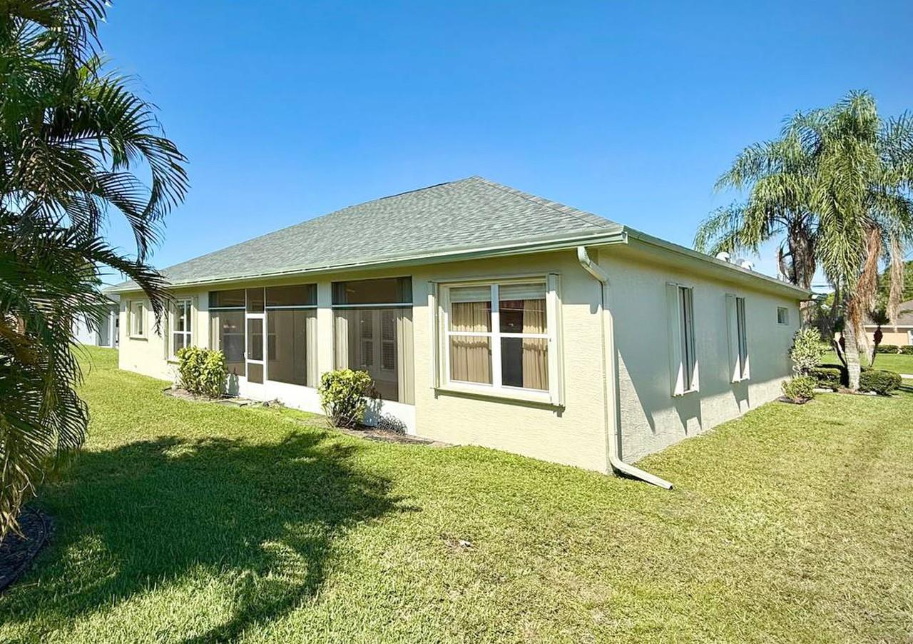 PORT ST LUCIE SECTION 44 - Residential Lease