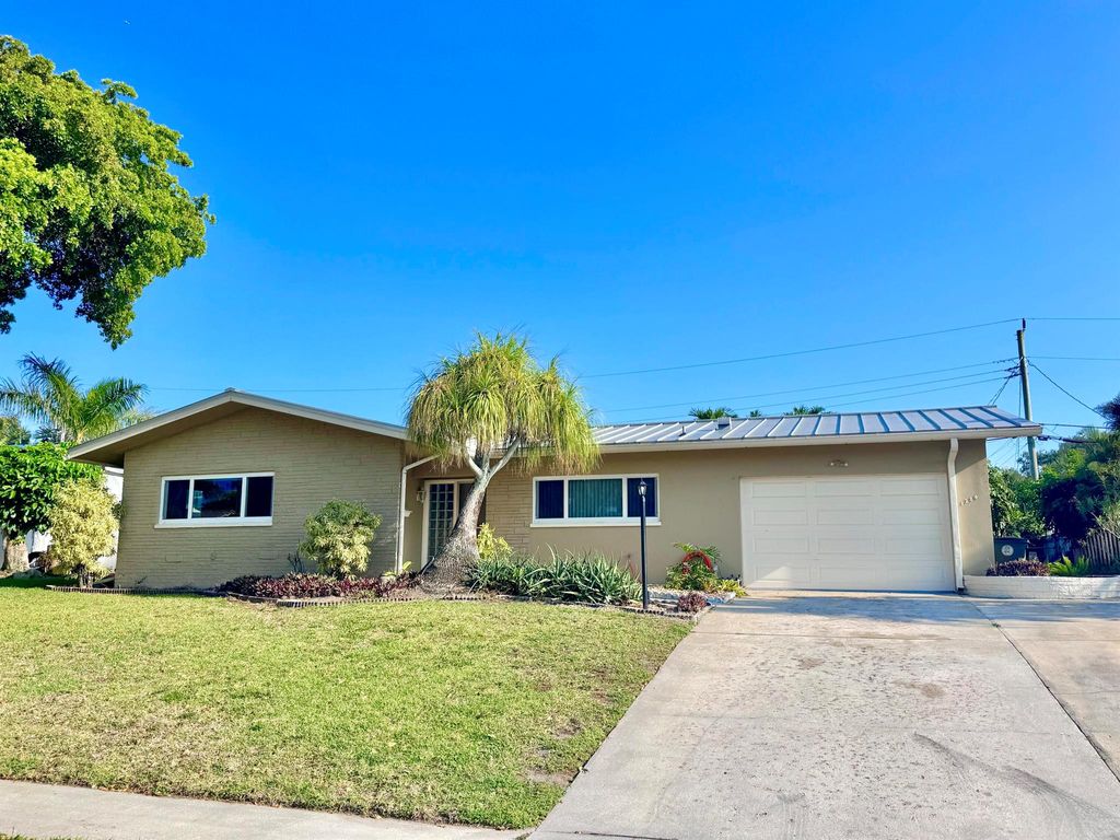 Photo of 1284 SW 9th Street, Boca Raton, FL 33486 (MLS # R11069941)