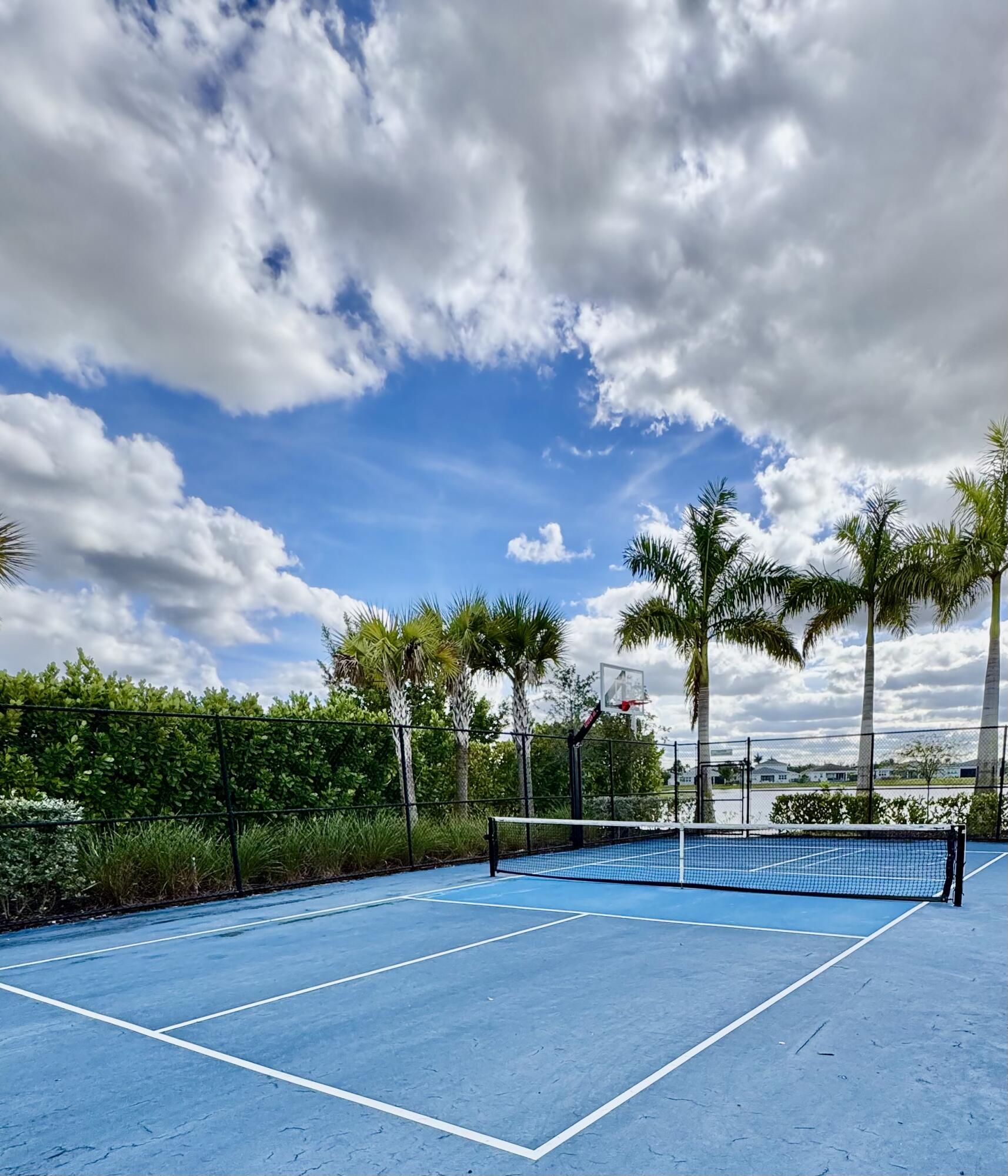 MATTAMY AT SOUTHERN GROVE PLAT 1 REPLAT - Residential