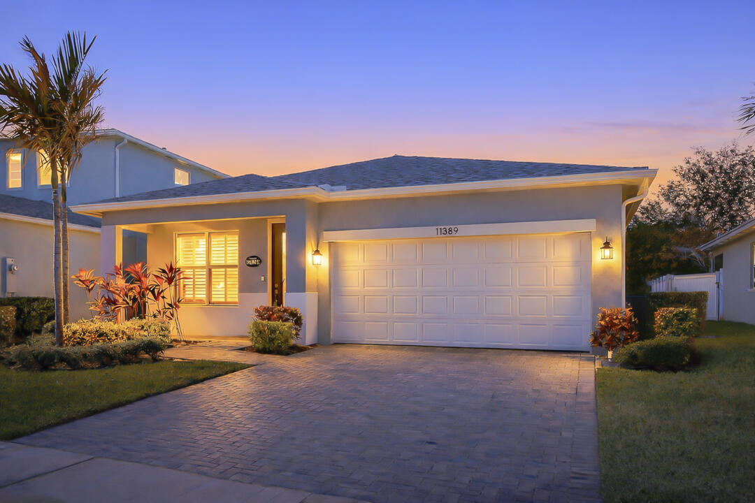 MATTAMY AT SOUTHERN GROVE PLAT 1 REPLAT - Residential