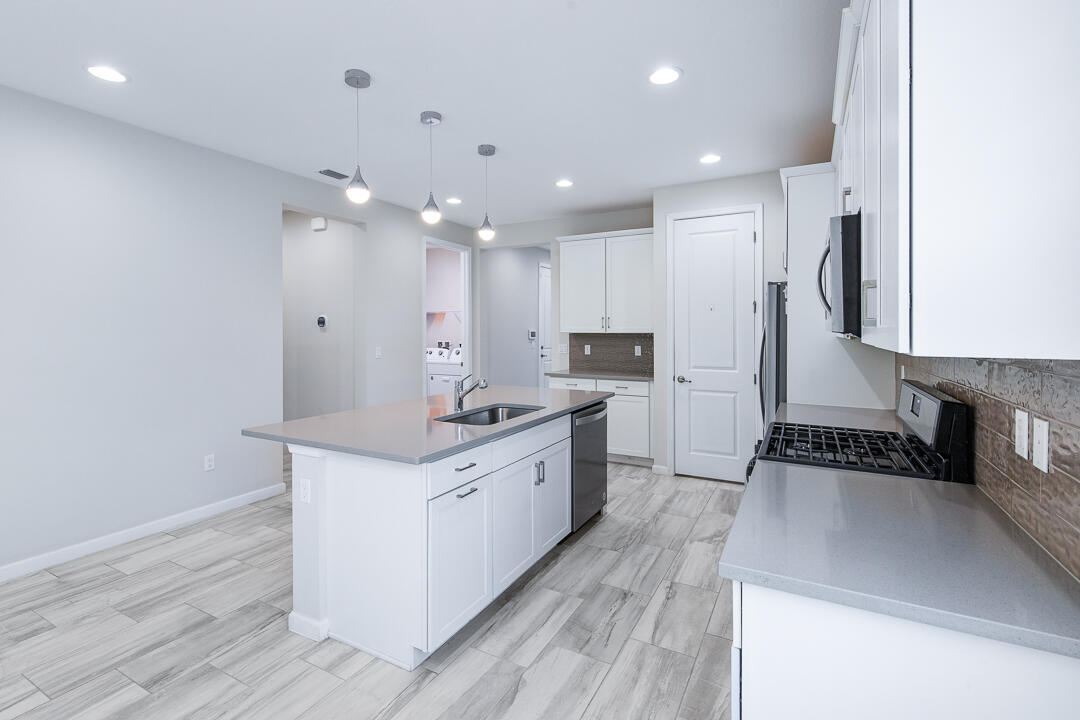 MATTAMY AT SOUTHERN GROVE PLAT 1 REPLAT - Residential