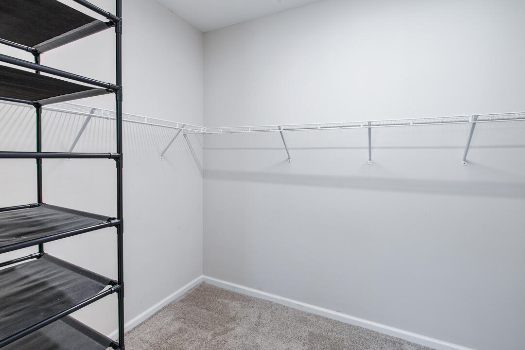 MATTAMY AT SOUTHERN GROVE PLAT 1 REPLAT - Residential