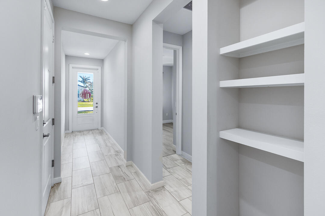 MATTAMY AT SOUTHERN GROVE PLAT 1 REPLAT - Residential