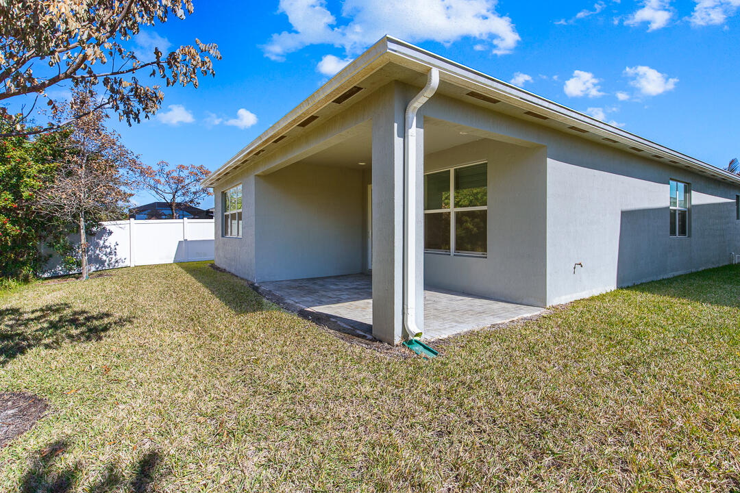 MATTAMY AT SOUTHERN GROVE PLAT 1 REPLAT - Residential