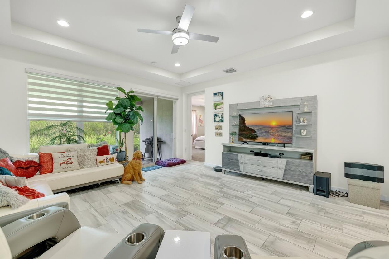 MATTAMY AT SOUTHERN GROVE - Residential