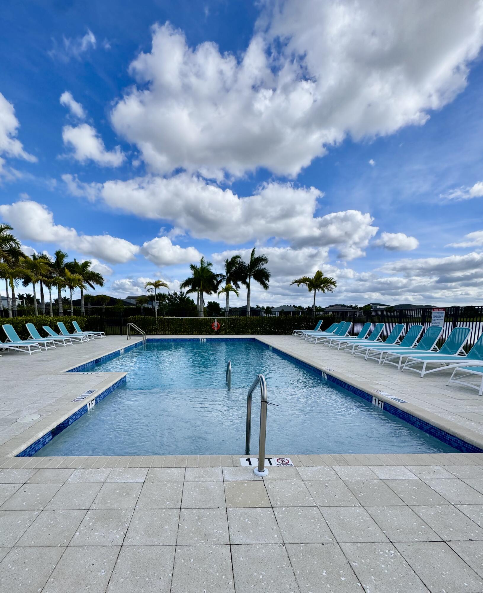 MATTAMY AT SOUTHERN GROVE PLAT 1 REPLAT - Residential