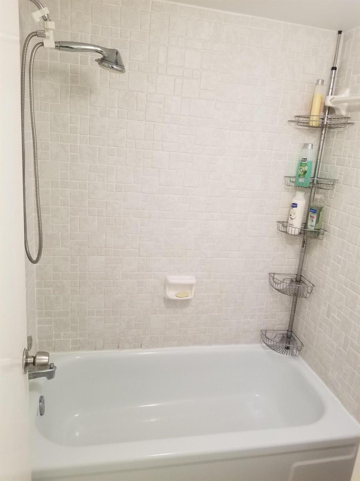 LE CHATEAU ROYAL CONDO - Residential