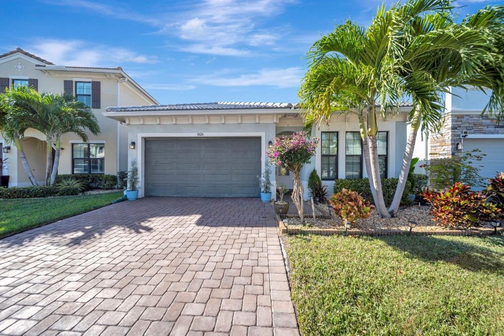 Photo of 3824 NW 89th Way, Coral Springs, FL 33065 (MLS # F10546052)