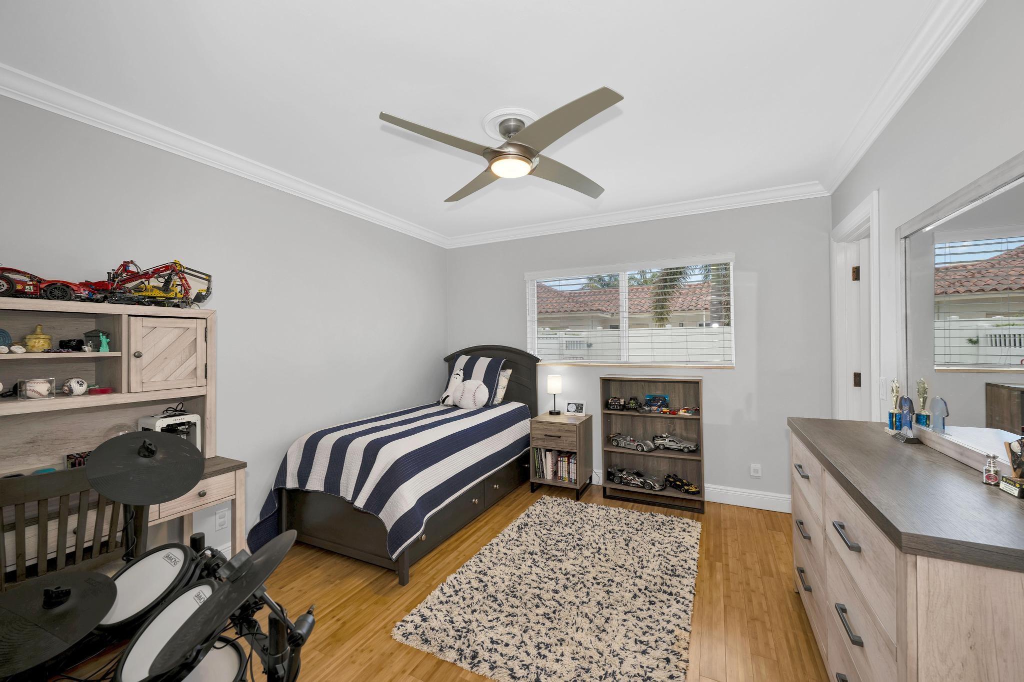 SEA RANCH LAKES - Residential