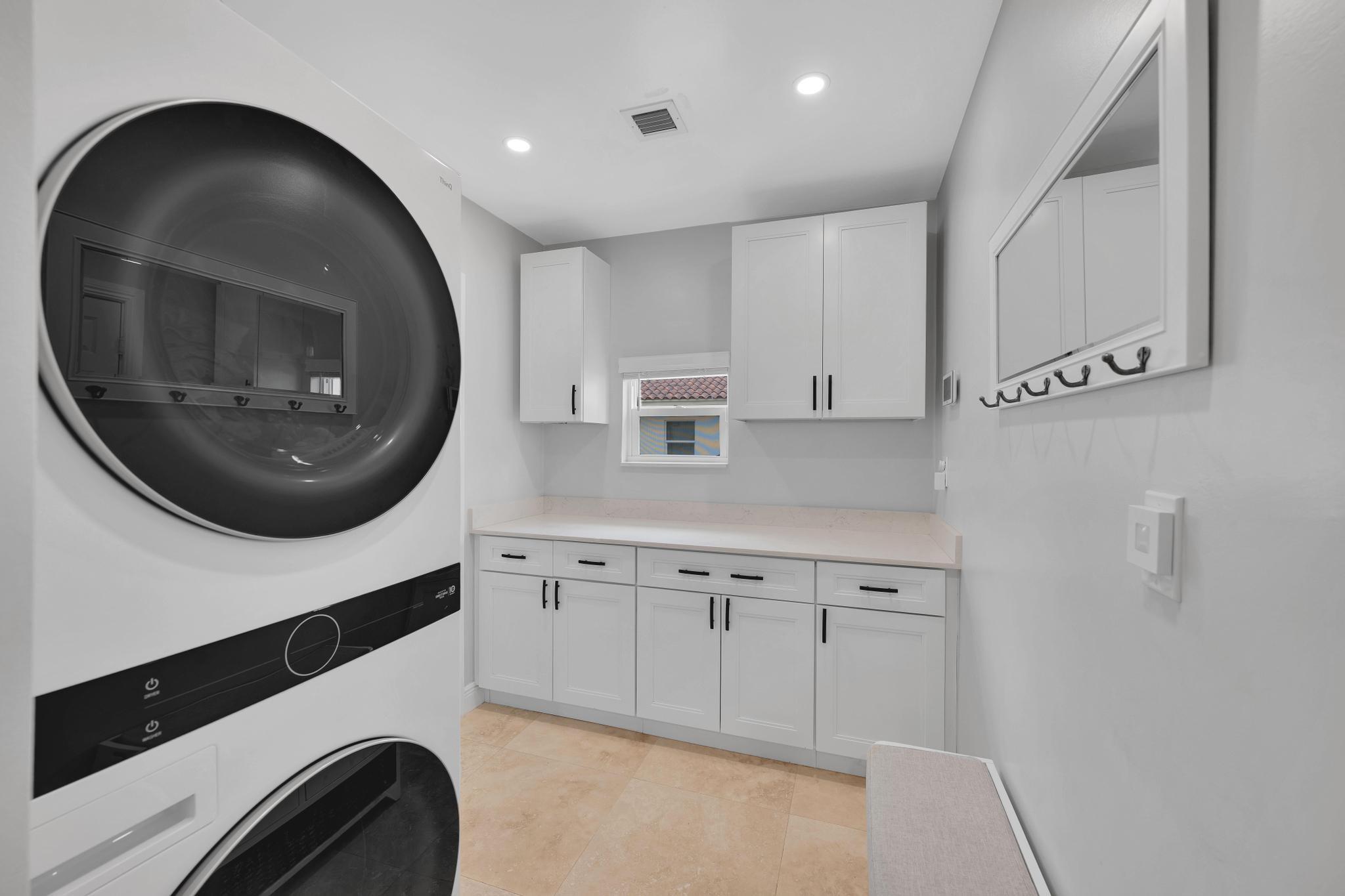 SEA RANCH LAKES - Residential