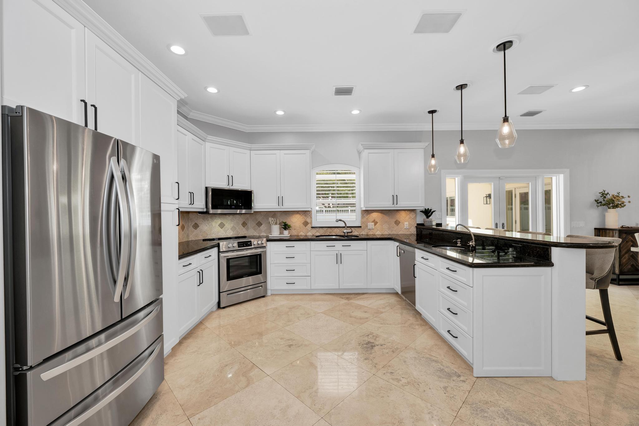 SEA RANCH LAKES - Residential