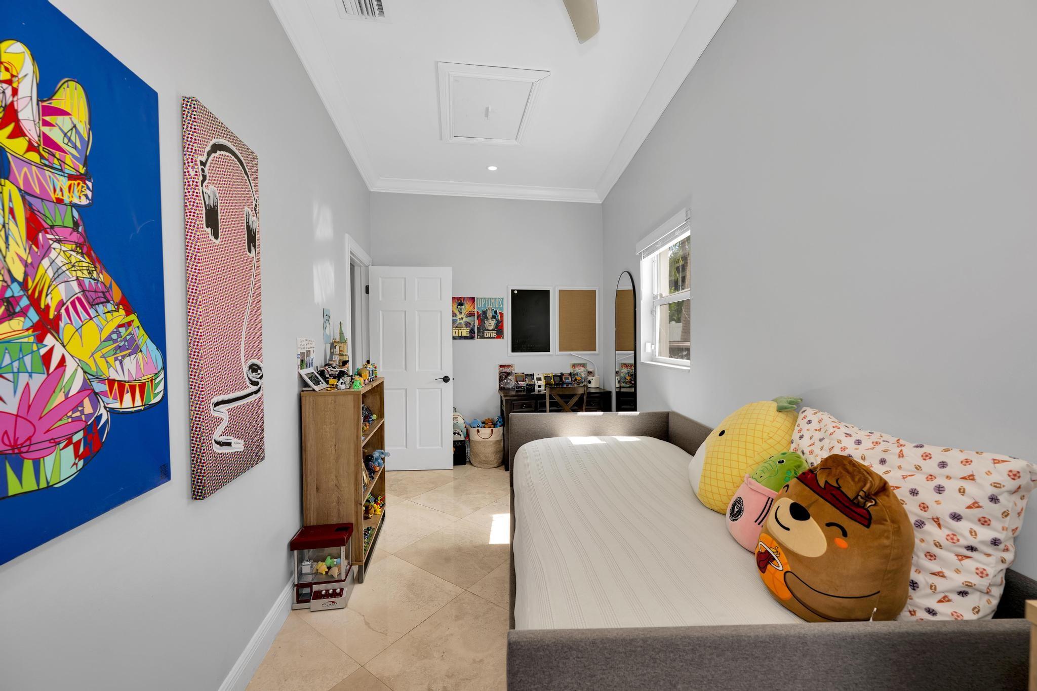 SEA RANCH LAKES - Residential