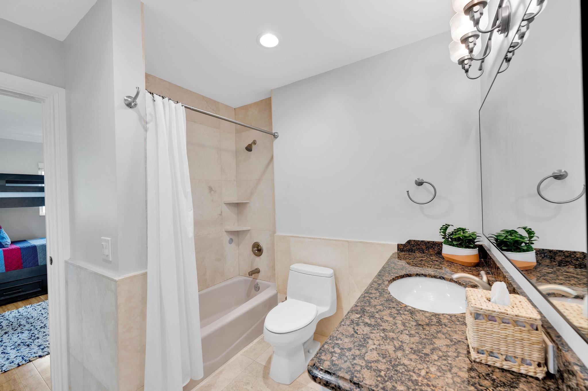 SEA RANCH LAKES - Residential