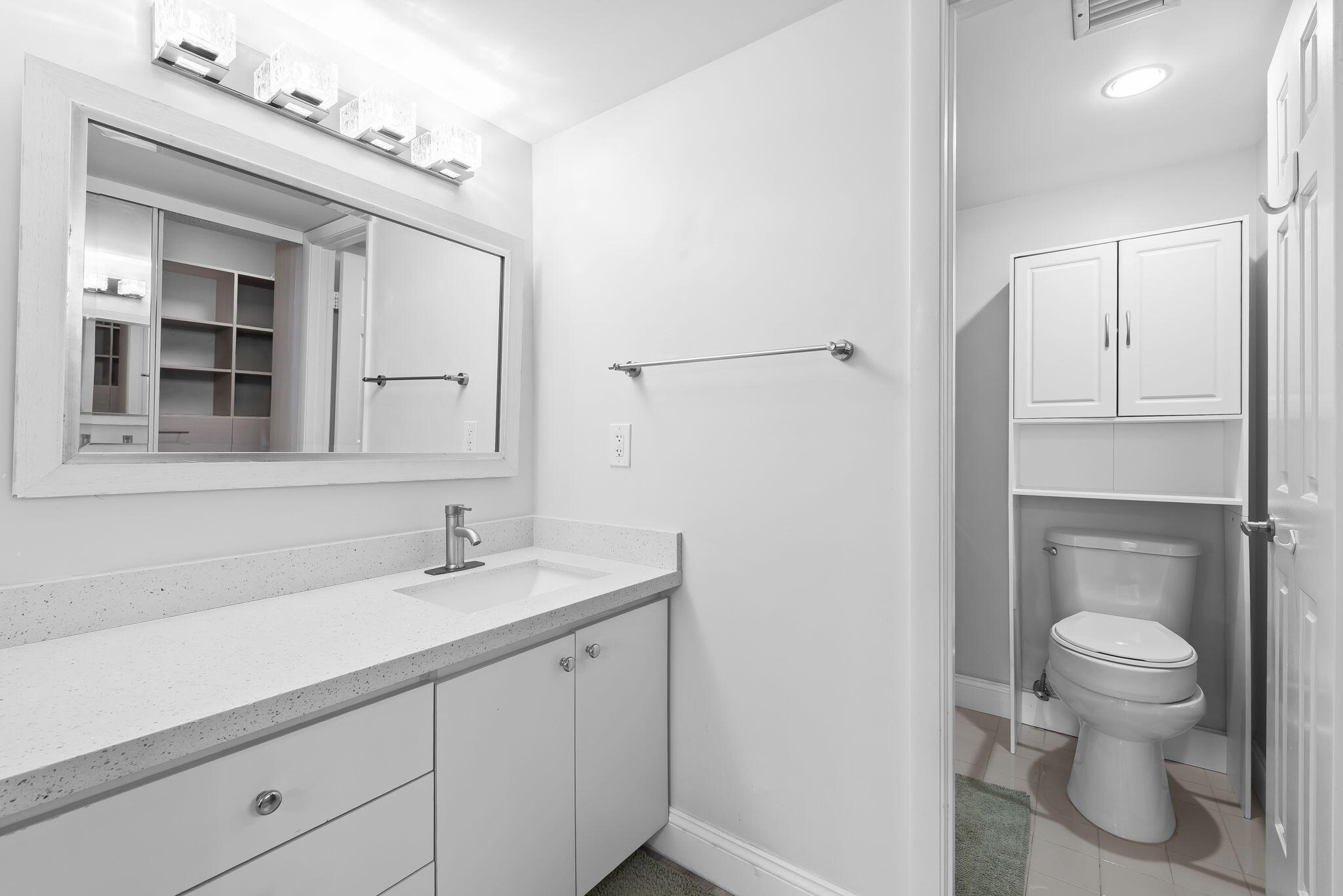 CONDO 24 OF WHITEHALL CONDOS - Residential