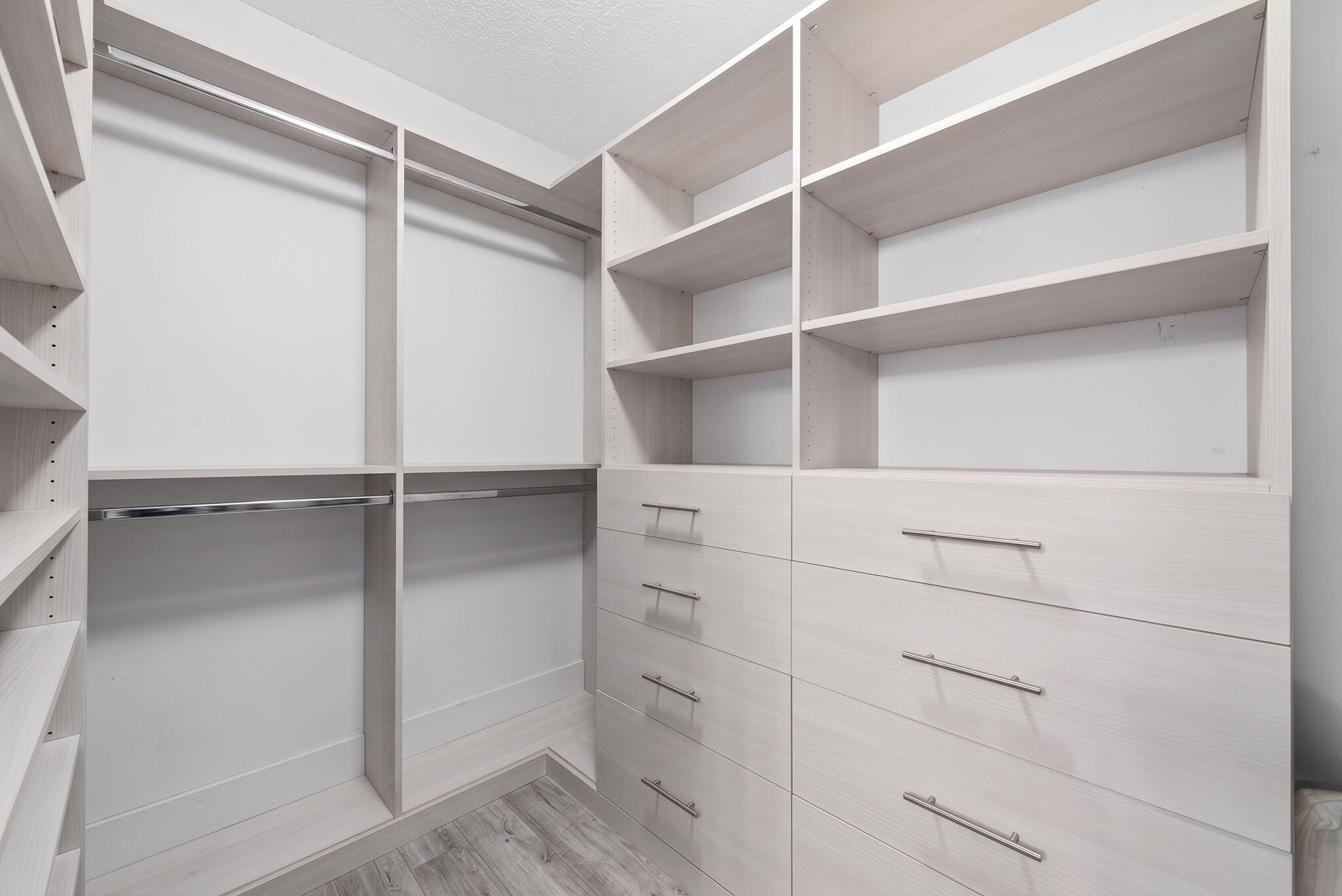 CONDO 24 OF WHITEHALL CONDOS - Residential