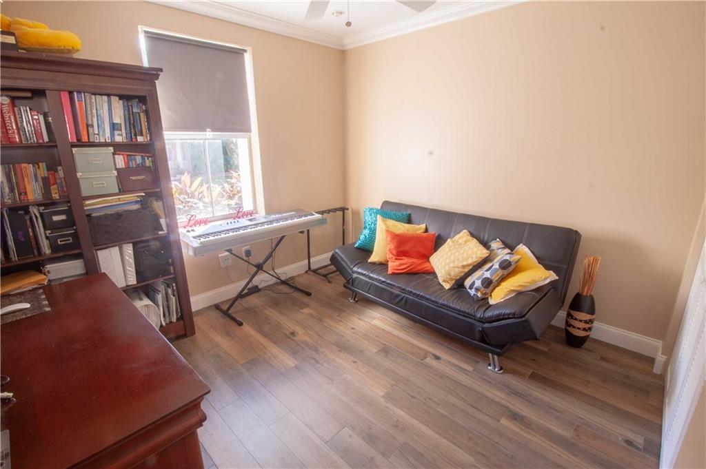 Emerald Pointe 139-30 B - Residential