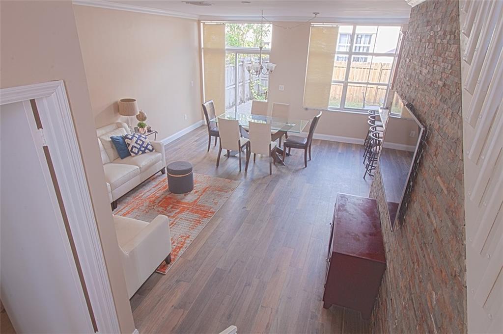 Emerald Pointe 139-30 B - Residential