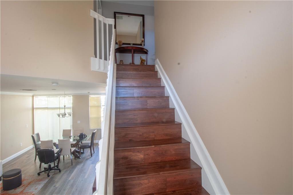 Emerald Pointe 139-30 B - Residential