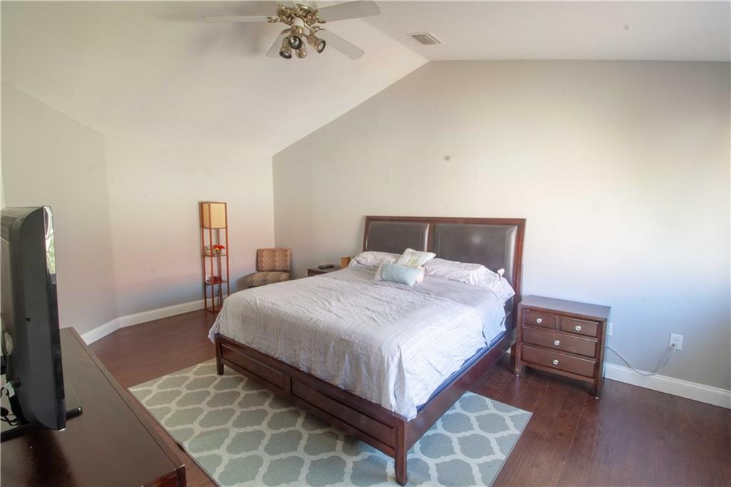 Emerald Pointe 139-30 B - Residential