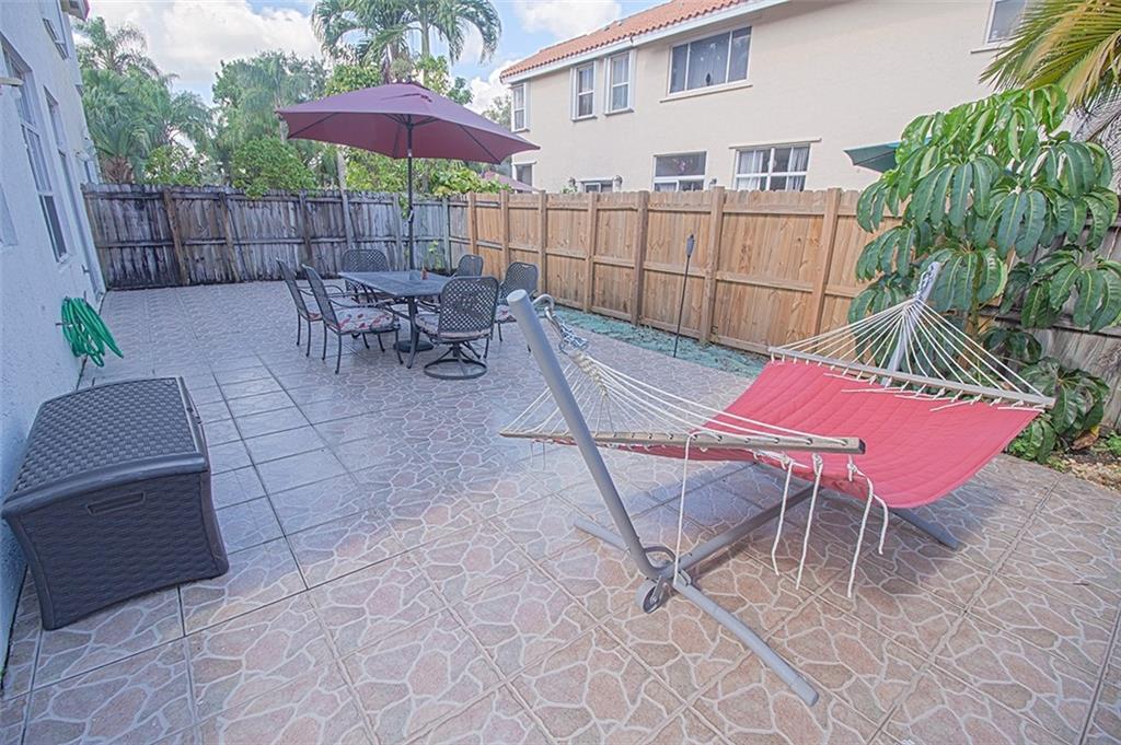 Emerald Pointe 139-30 B - Residential