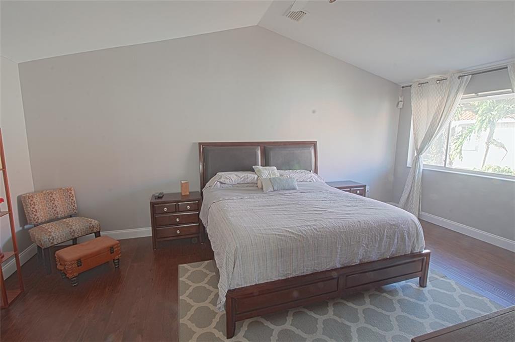 Emerald Pointe 139-30 B - Residential