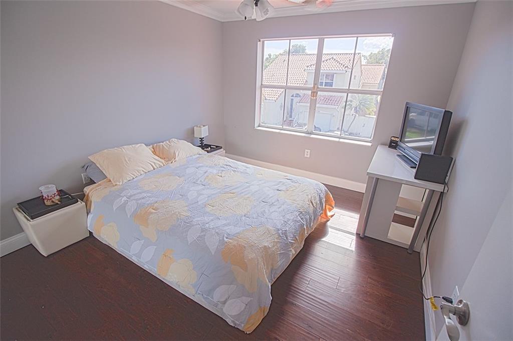 Emerald Pointe 139-30 B - Residential