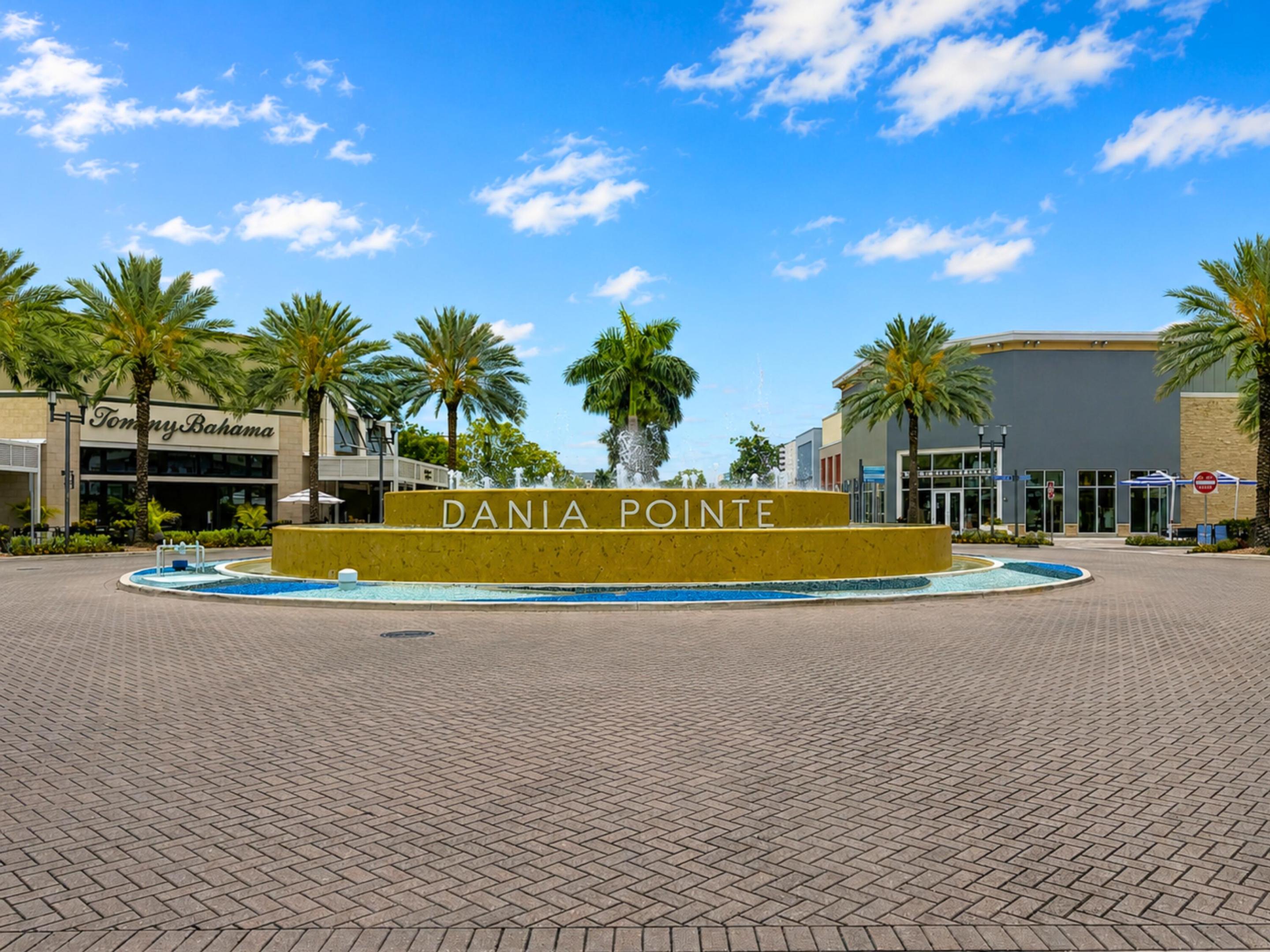 THE VILLAS AT HARBOR ISLES - Residential