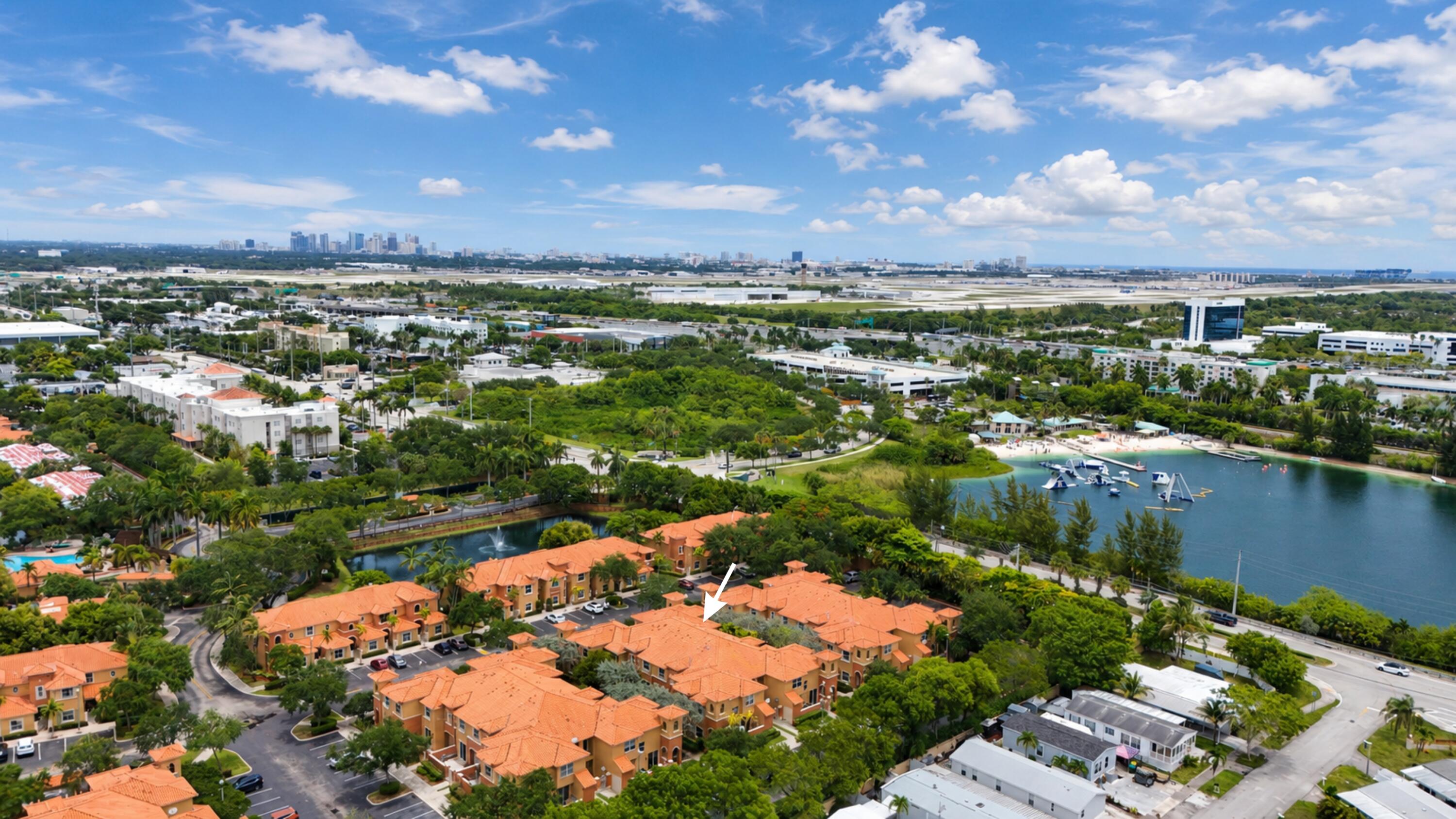 THE VILLAS AT HARBOR ISLES - Residential