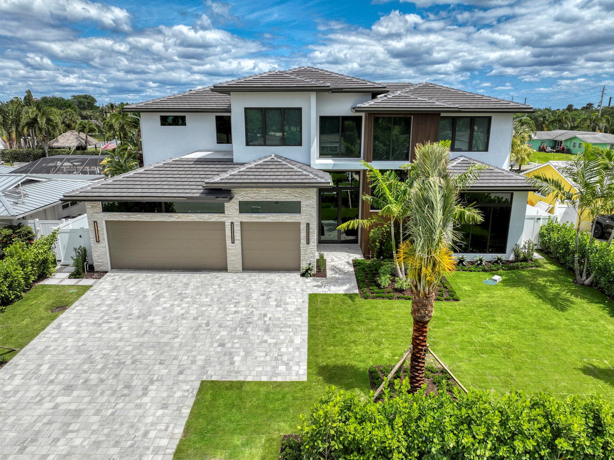 PARADISE PORT - Residential