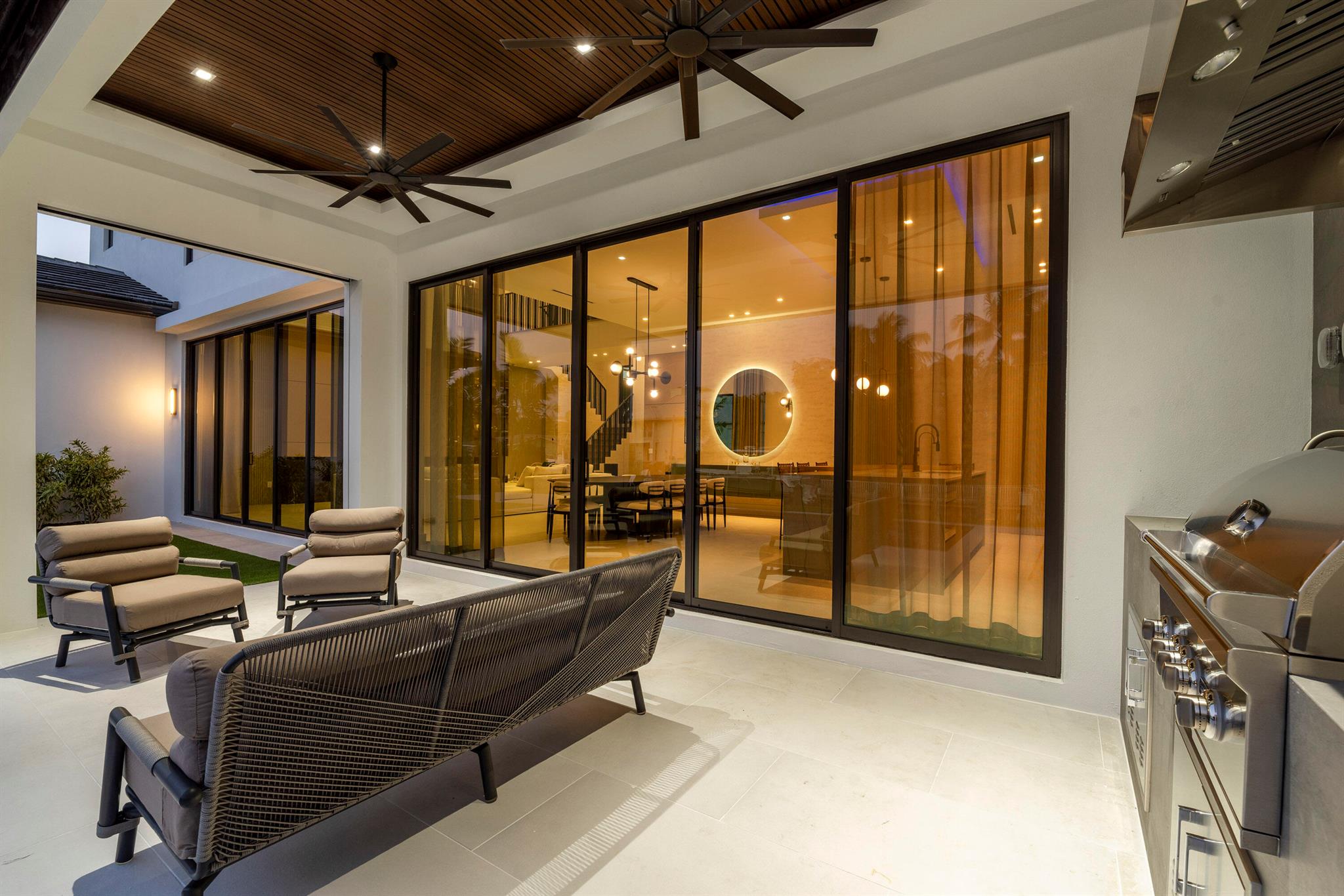 PARADISE PORT - Residential