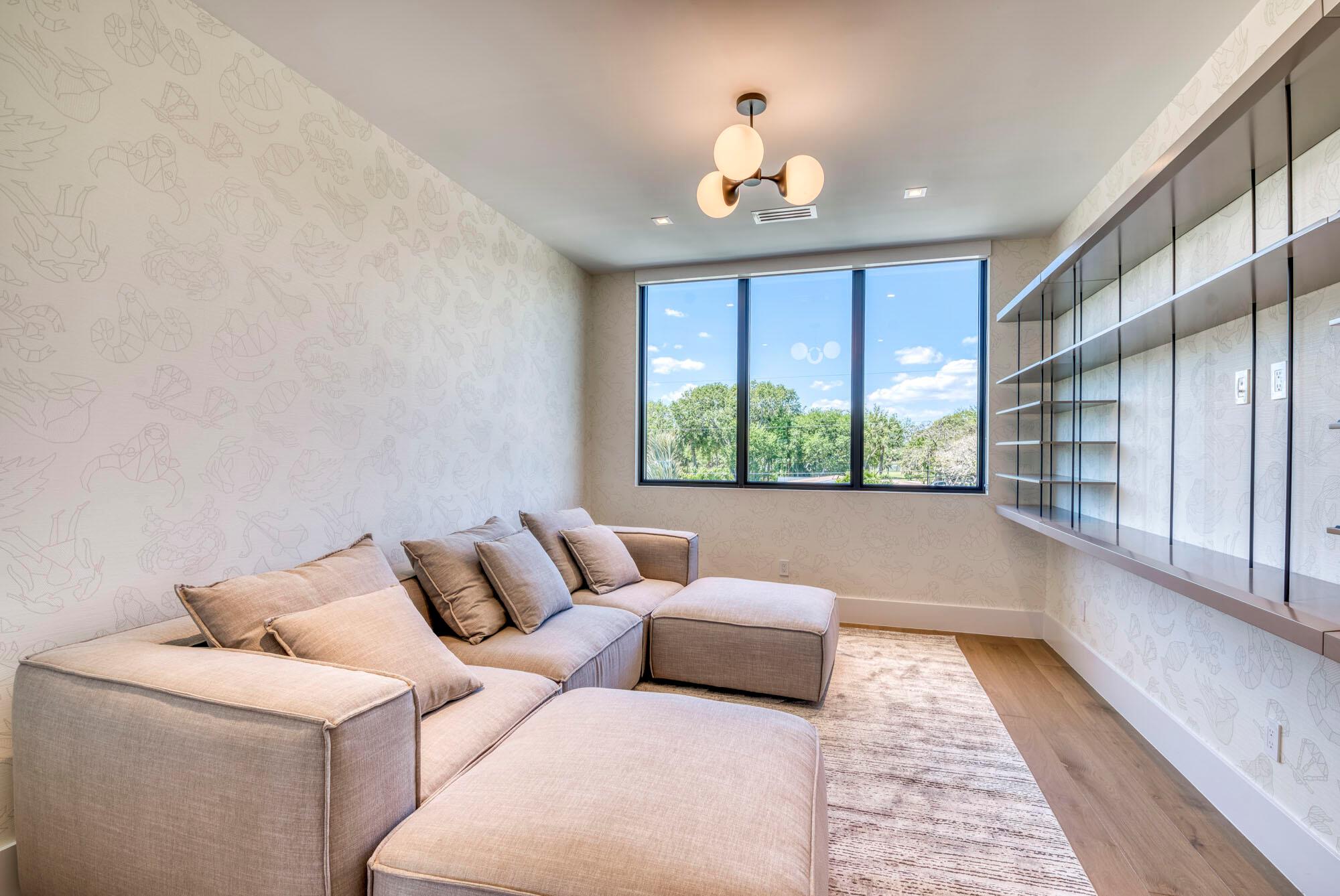 PARADISE PORT - Residential