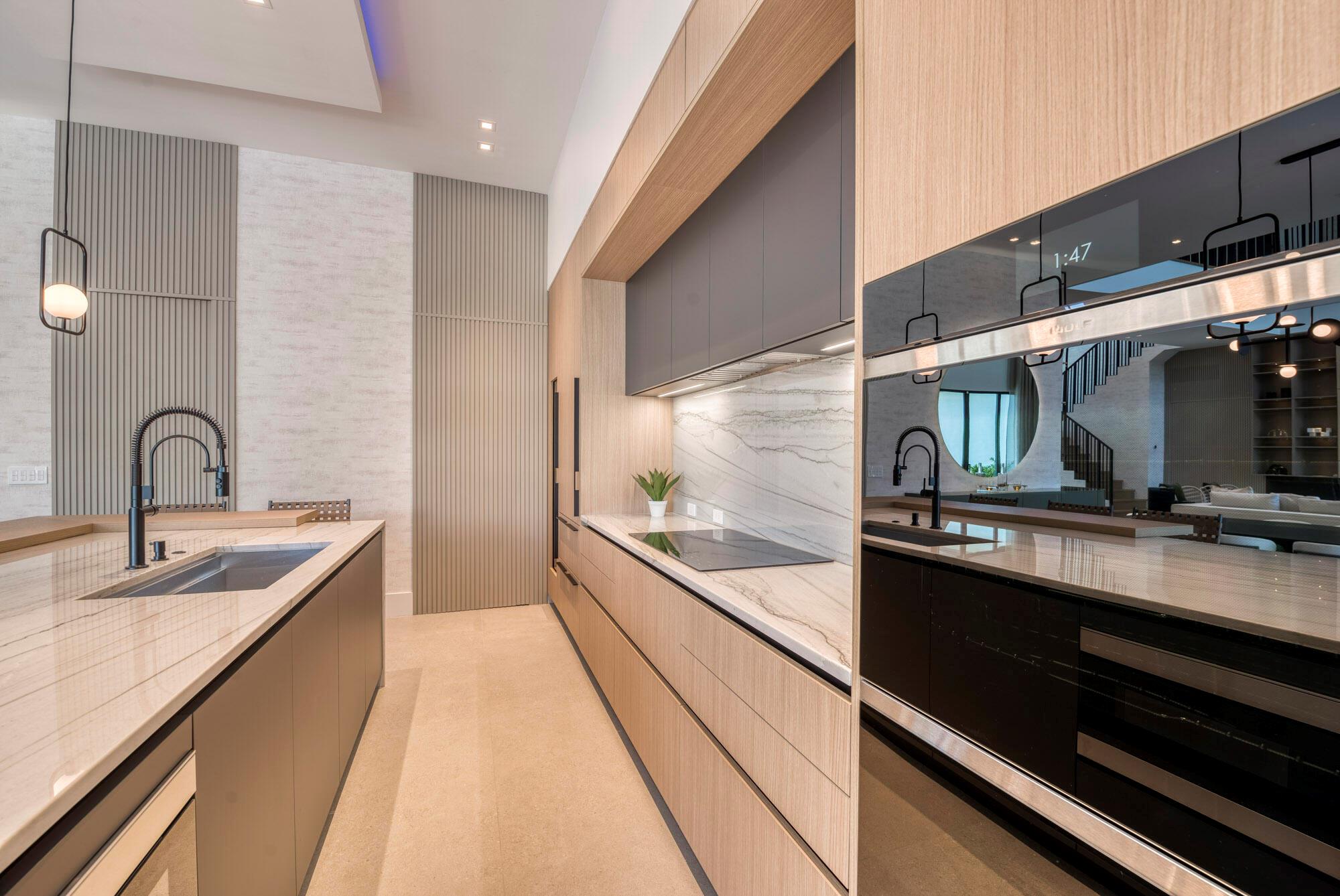 PARADISE PORT - Residential