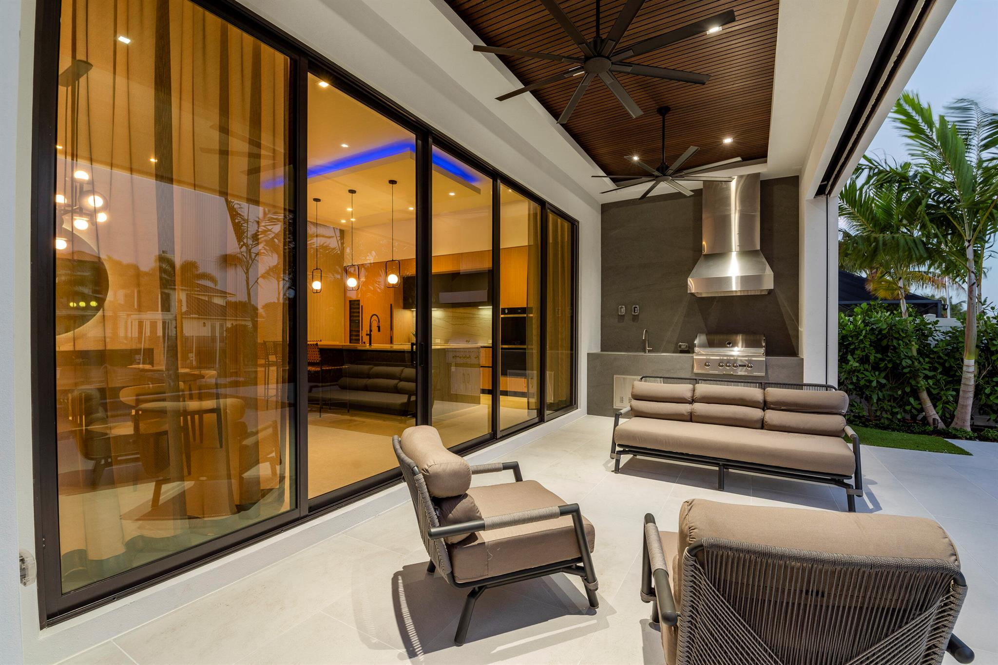 PARADISE PORT - Residential