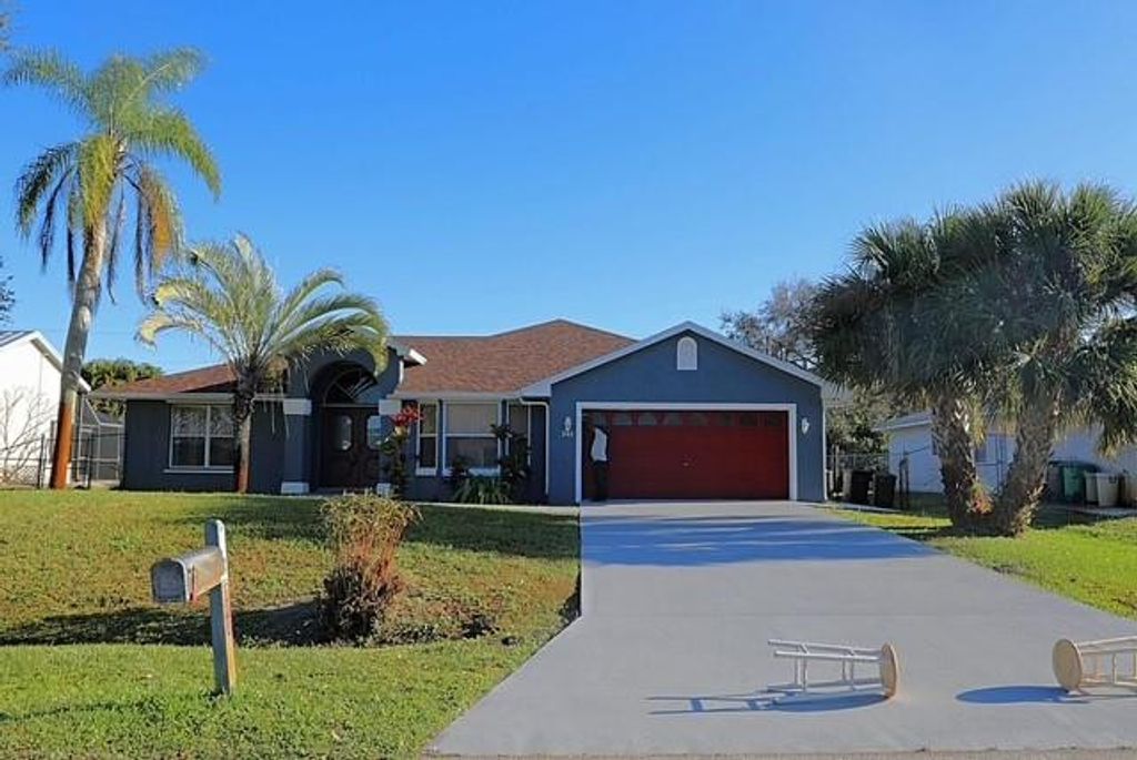 Photo of 242 SW Parish Terrace, Port Saint Lucie, FL 34984 (MLS # F10548716)