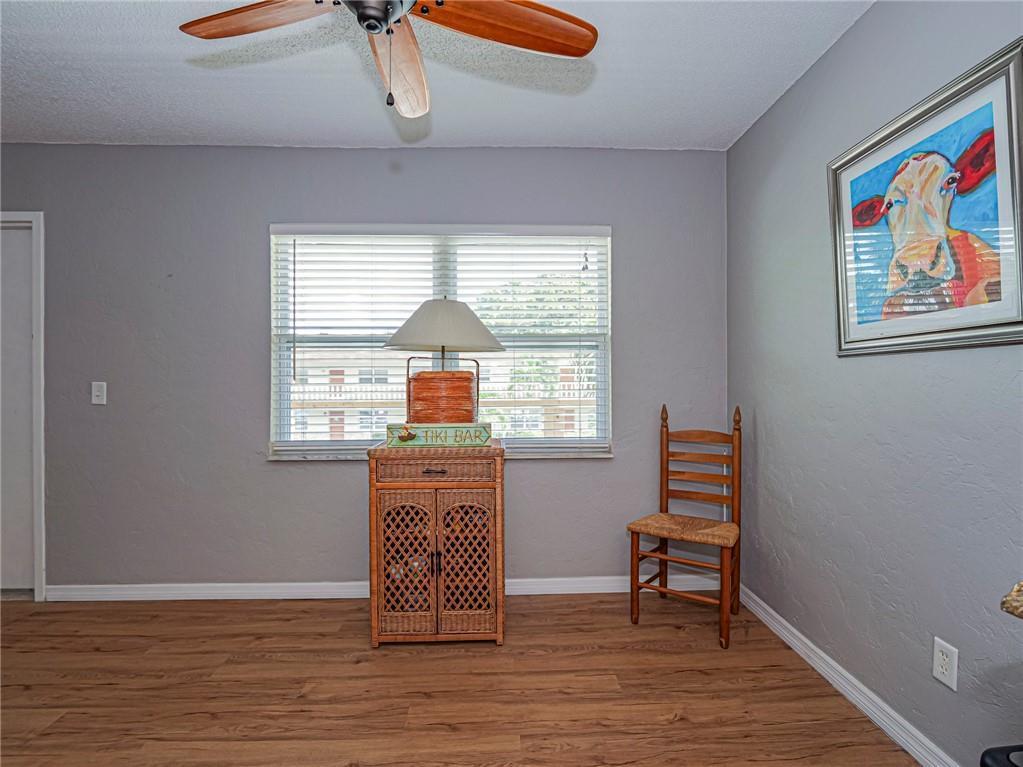 Shadowlawn Condo - Residential Lease