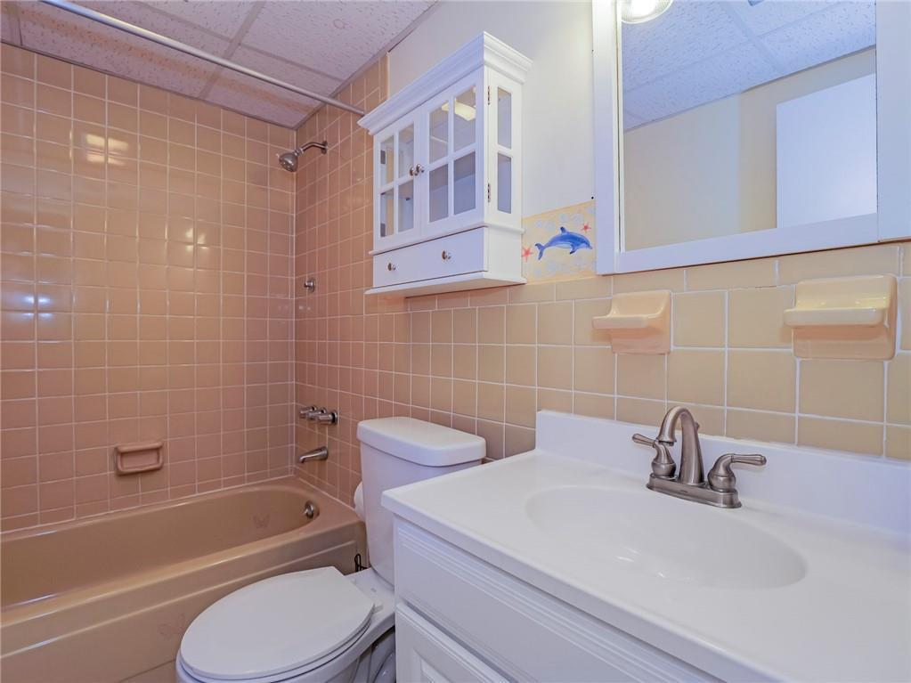 Shadowlawn Condo - Residential Lease