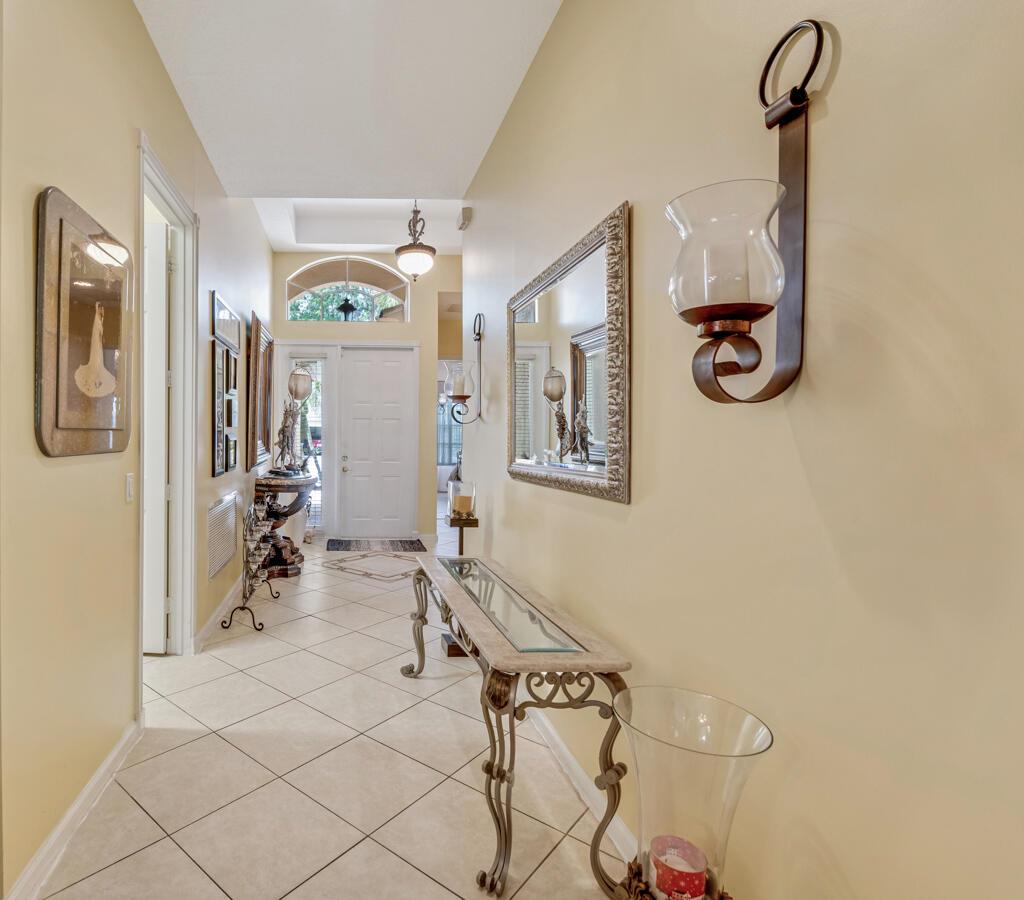 7562 Starfish Reef Lane