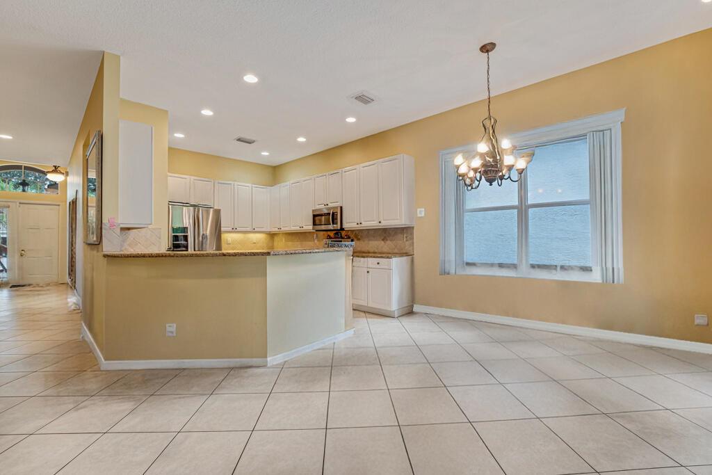 7562 Starfish Reef Lane