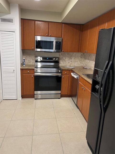 Tiny photo for 1900 S Ocean Boulevard #10g, Lauderdale By The Sea, FL 33062 (MLS # B26041455)
